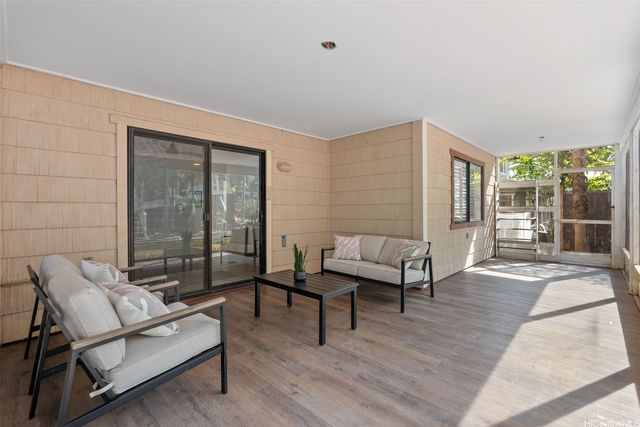 91-1072 Paaoloulu Way, Kapolei, HI 96707