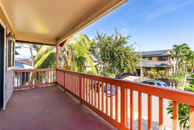 91-1072 Paaoloulu Way, Kapolei, HI 96707