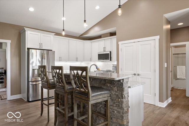 603 W 216th Street, Sheridan, IN 46069