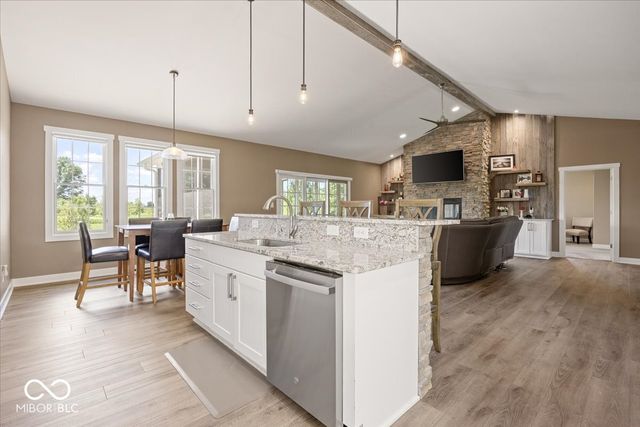 603 W 216th Street, Sheridan, IN 46069