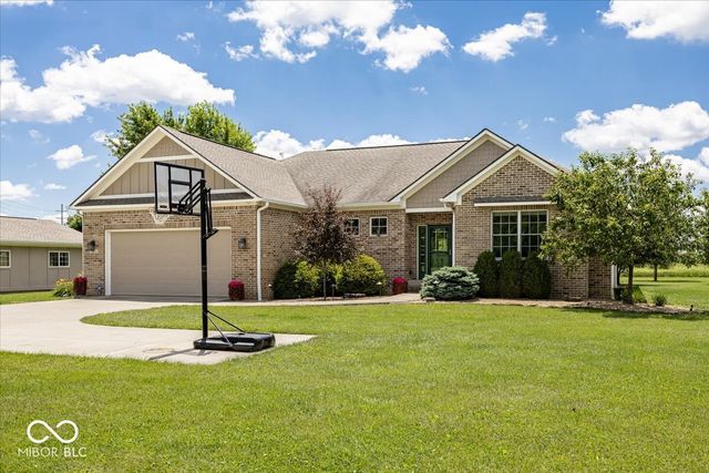 603 W 216th Street, Sheridan, IN 46069