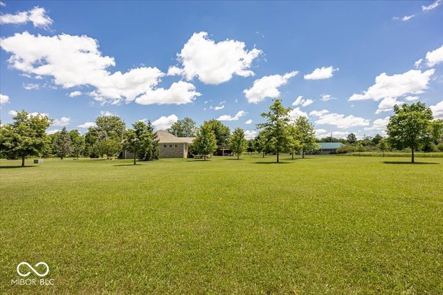 603 W 216th Street, Sheridan, IN 46069