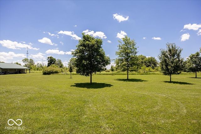 603 W 216th Street, Sheridan, IN 46069