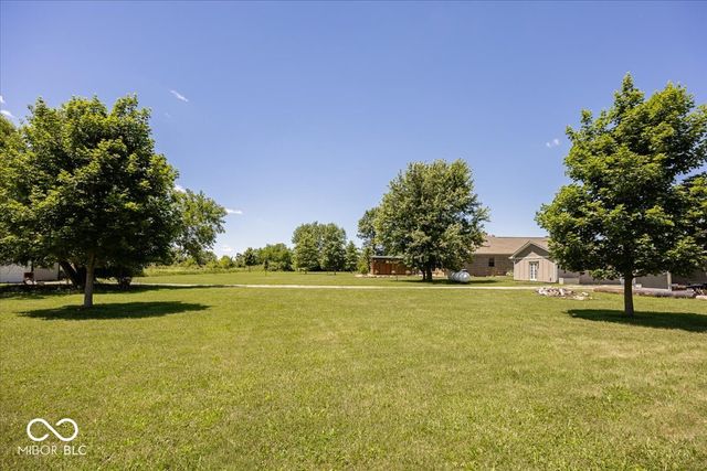 603 W 216th Street, Sheridan, IN 46069