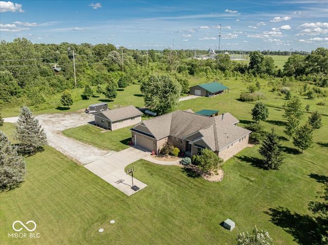 603 W 216th Street, Sheridan, IN 46069