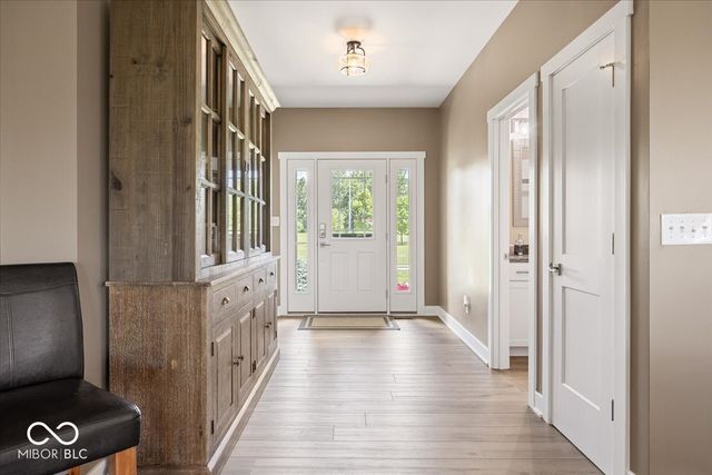 603 W 216th Street, Sheridan, IN 46069