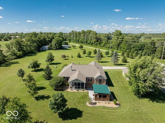603 W 216th Street, Sheridan, IN 46069