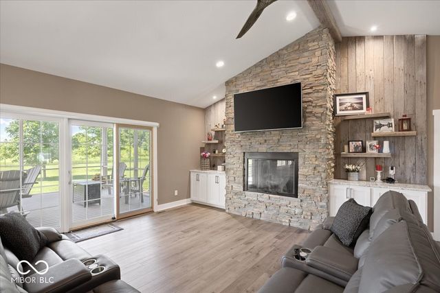 603 W 216th Street, Sheridan, IN 46069