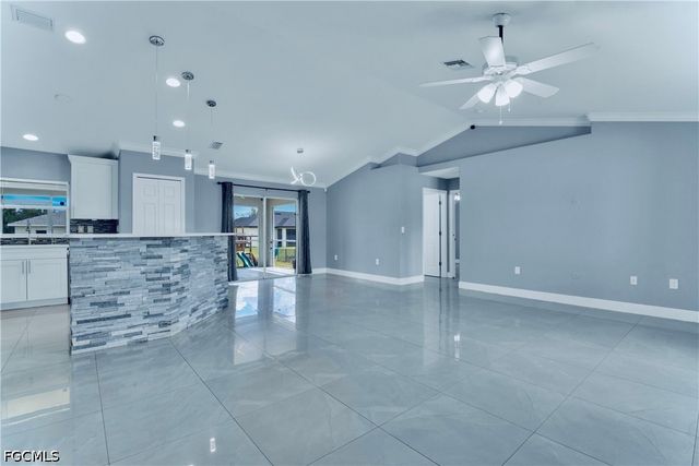 3414 40th ST SW, Lehigh Acres, FL 33976