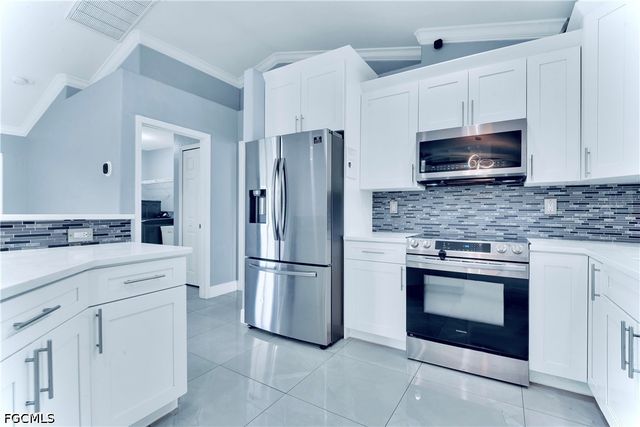 3414 40th ST SW, Lehigh Acres, FL 33976