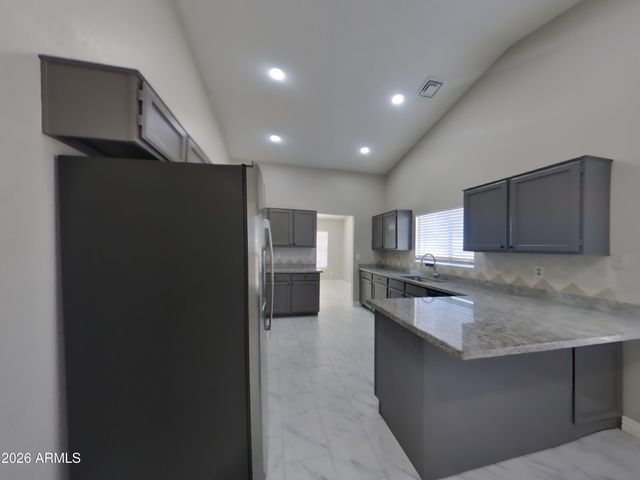 4947 E GREENWAY Circle N, Mesa, AZ 85205