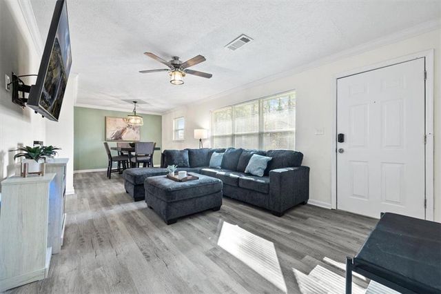 4281 Hiram Lithia Springs Road SW, Powder Springs, GA 30127