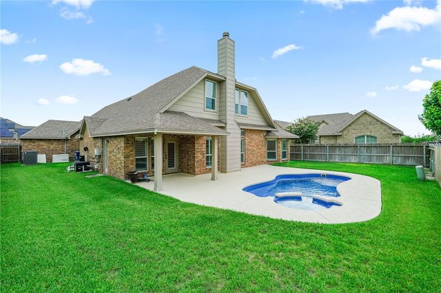 5 Reserve Blvd, Corpus Christi, TX 78414