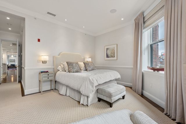 413-415 Commonwealth Ave 5, Boston, MA 02215