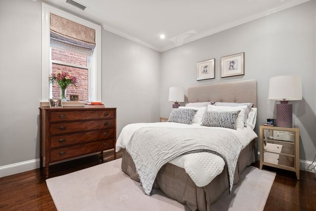 413-415 Commonwealth Ave 5, Boston, MA 02215