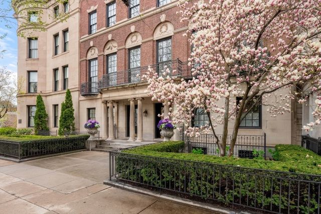 413-415 Commonwealth Ave 5, Boston, MA 02215