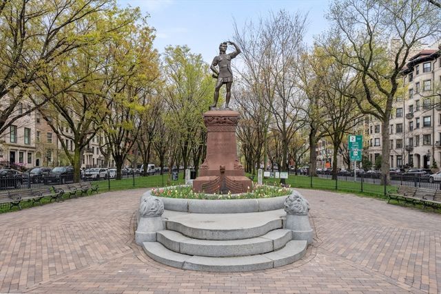 413-415 Commonwealth Ave 5, Boston, MA 02215