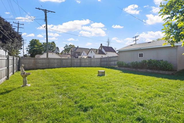 3735 14th AVENUE, Kenosha, WI 53140