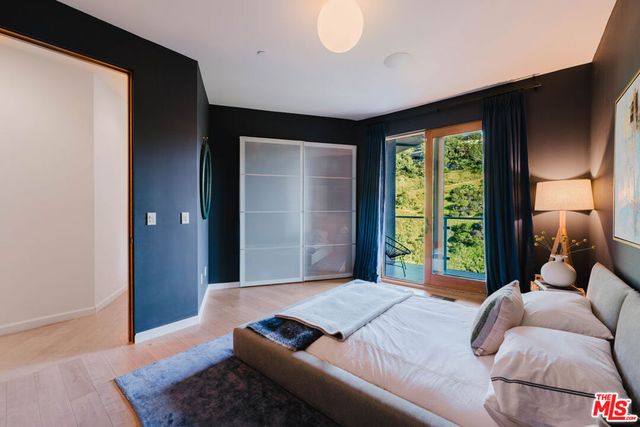 10110 Cielo Drive, Beverly Hills, CA 90210