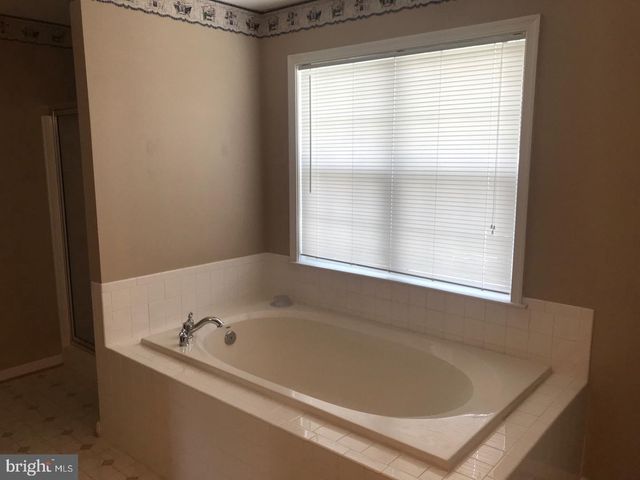 9 SAINT CLAIRES CT, Stafford, VA 22556