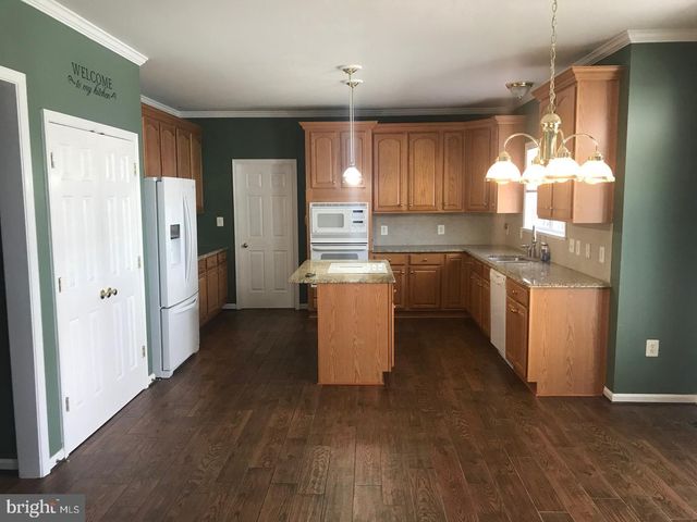 9 SAINT CLAIRES CT, Stafford, VA 22556