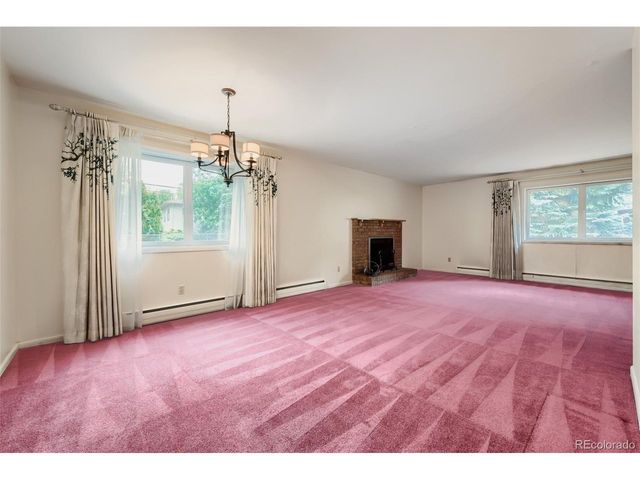 6524 S Franklin St, Centennial, CO 80121