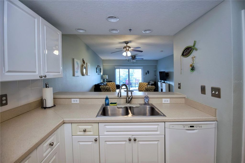 Image 11 of property listing at 5300 S ATLANTIC AVENUE 7-403, New Smyrna Beach, FL 32169