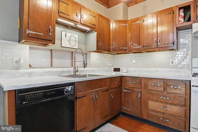 327 4TH ST, New Cumberland, PA 17070