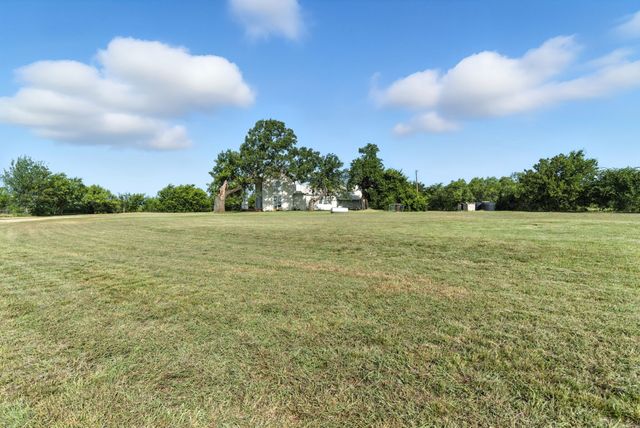 9501 FM 2210, Jacksboro, TX 76458