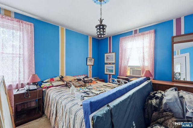 85 Elizabeth Avenue, Elmwood Park, NJ 07407