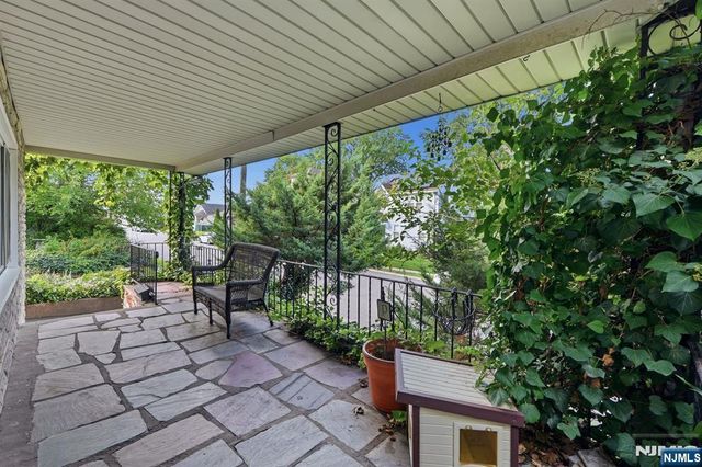 85 Elizabeth Avenue, Elmwood Park, NJ 07407