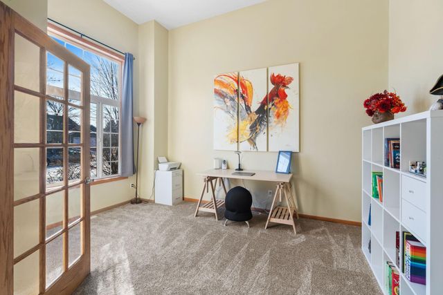 2354 Ponds Way, Shakopee, MN 55379