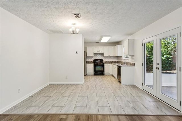 300 Carrington Way, Canton, GA 30115