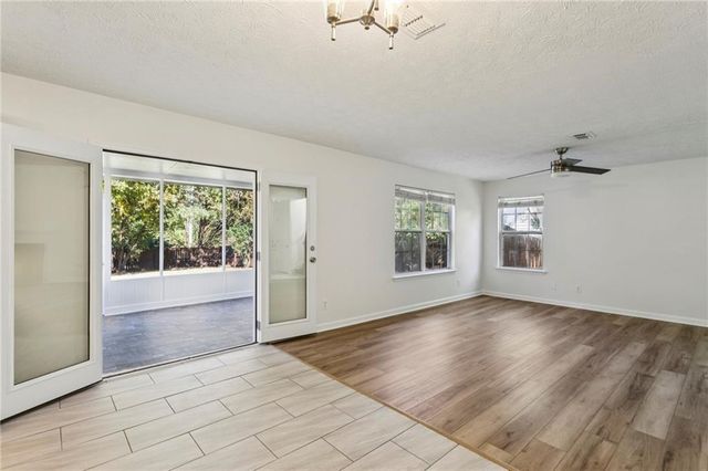 300 Carrington Way, Canton, GA 30115