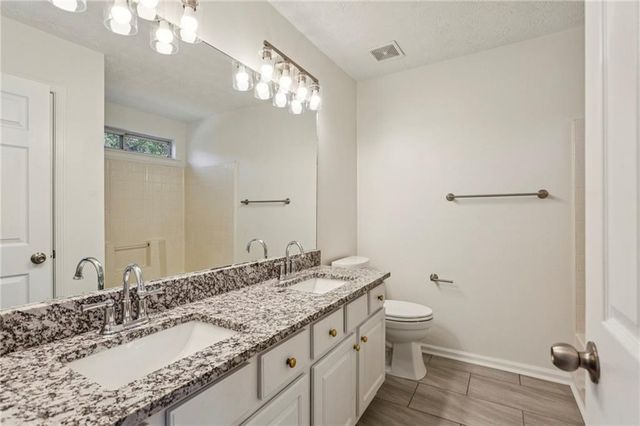 300 Carrington Way, Canton, GA 30115