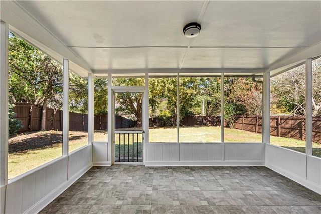 300 Carrington Way, Canton, GA 30115