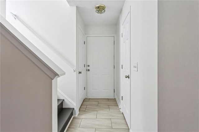 300 Carrington Way, Canton, GA 30115