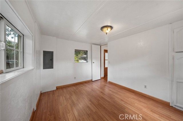 3155 Buckingham Way, Nice, CA 95464