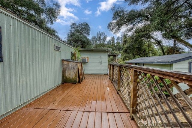 3155 Buckingham Way, Nice, CA 95464