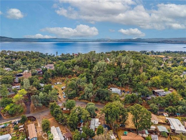 3155 Buckingham Way, Nice, CA 95464