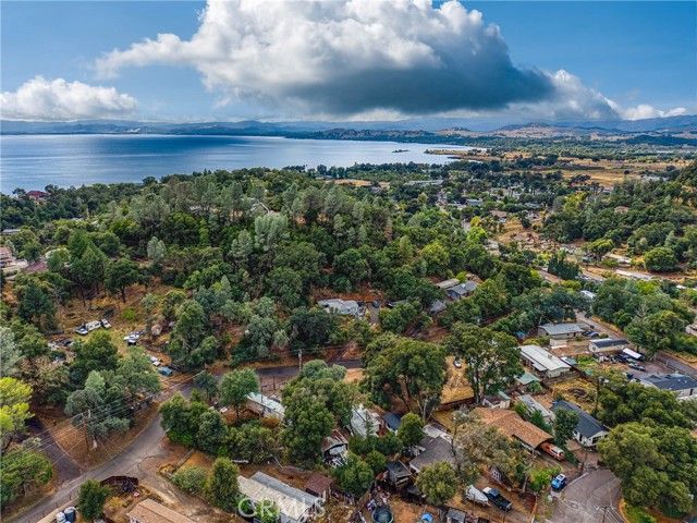 3155 Buckingham Way, Nice, CA 95464