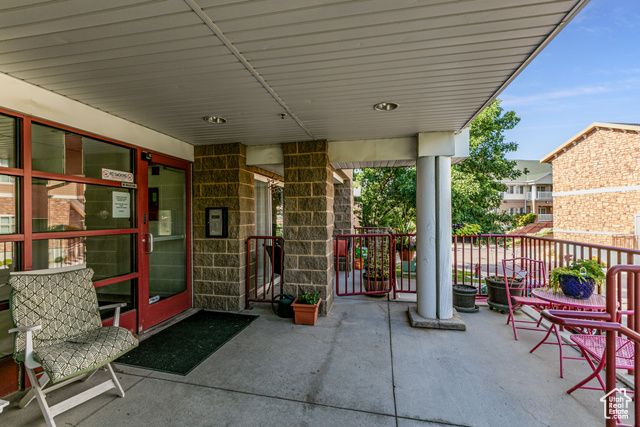 11075 S GRAPE ARBOR PL #206, Sandy, UT 84070