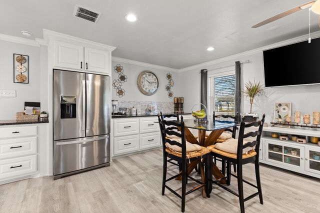 210 S Booth Street, Mart, TX 76664