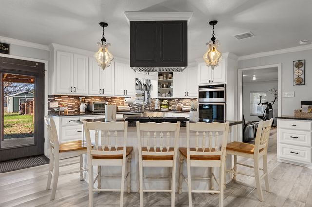 210 S Booth Street, Mart, TX 76664