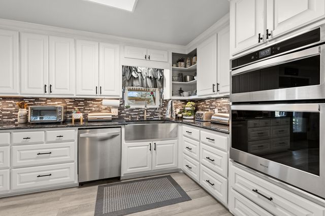 210 S Booth Street, Mart, TX 76664