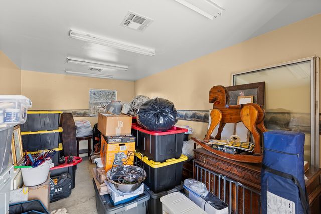 210 S Booth Street, Mart, TX 76664