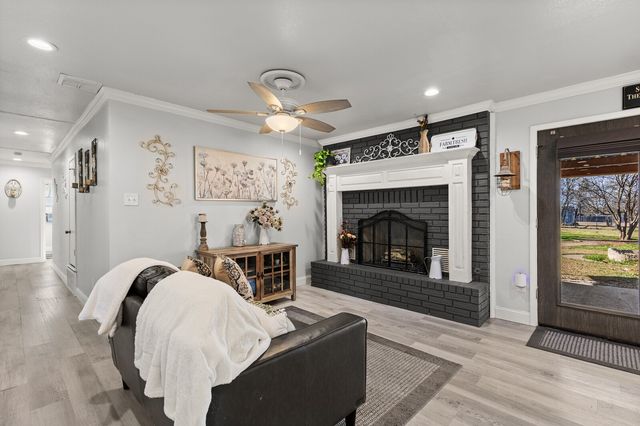 210 S Booth Street, Mart, TX 76664