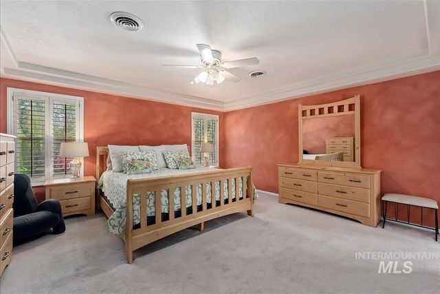 2063 N Parkforest Way, Eagle, ID 83616