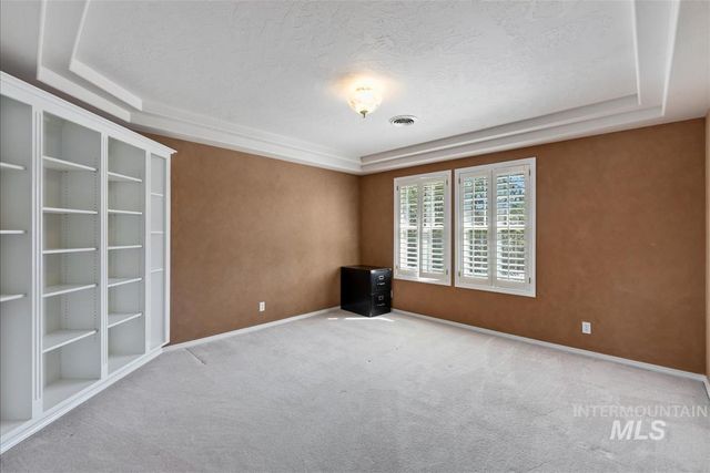 2063 N Parkforest Way, Eagle, ID 83616