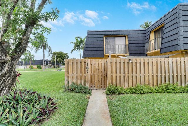 187 Woodland Road, Palm Springs, FL 33461